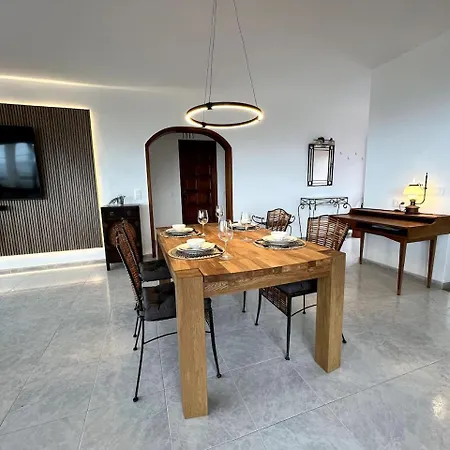 Penthouse Barandas Apartman Icod de los Vinos